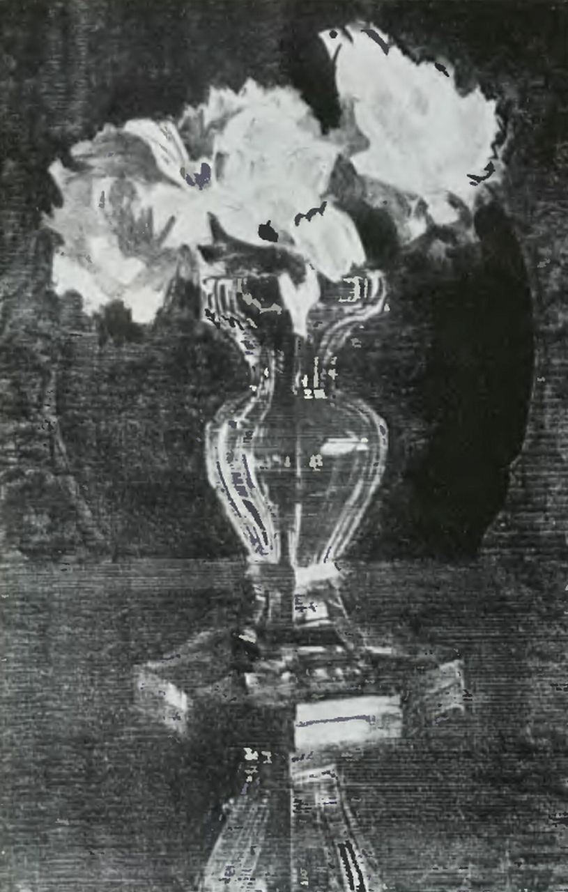 wizerunek dla obiektu: Kwiaty - kwiaty w wazonie kryształowym